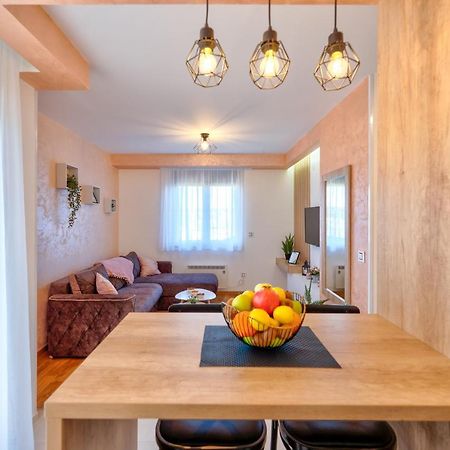 Apartment Stefan In Vila Katalina Lux Ζλάτιμπορ Εξωτερικό φωτογραφία