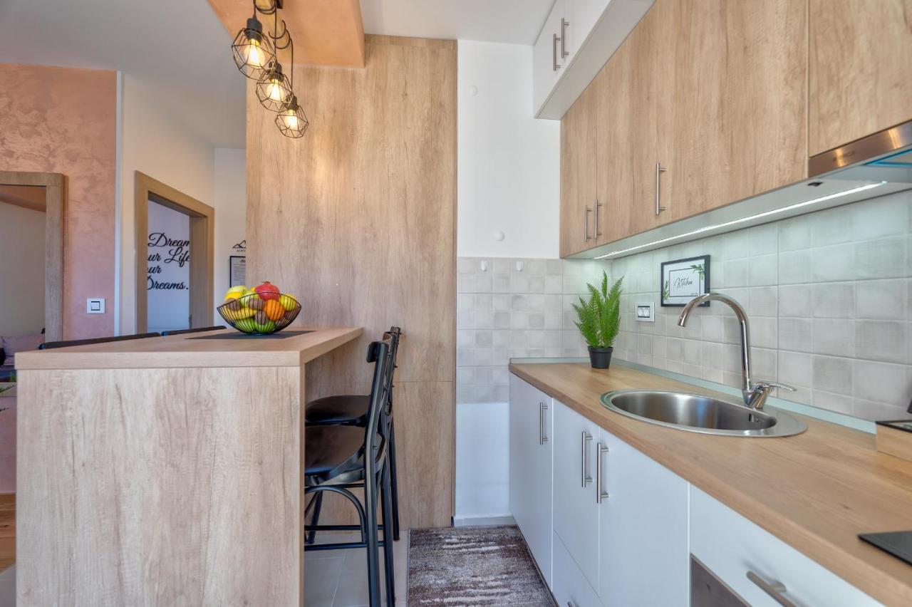 Apartment Stefan In Vila Katalina Lux Ζλάτιμπορ Εξωτερικό φωτογραφία